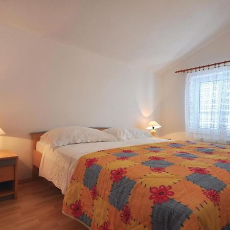 Lovely Apartment In Trogir With Kitchen Eksteriør bilde